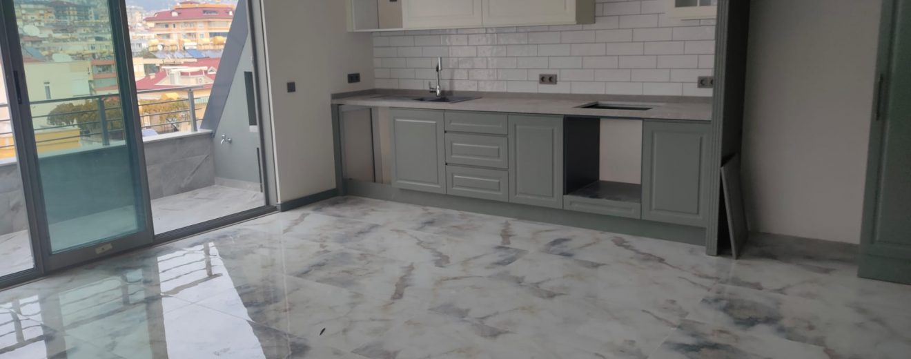 Продается сдвоенная квартира у пляжа Клеопатра