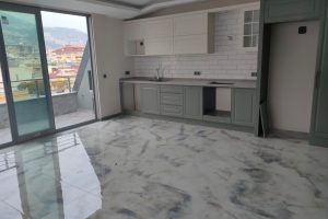 Продается сдвоенная квартира у пляжа Клеопатра